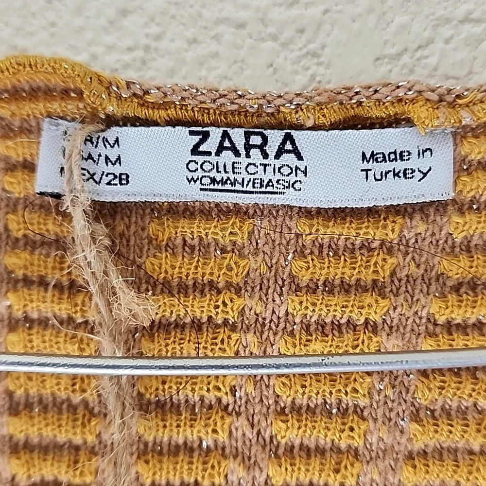 Zara Women's Textured Mustard Yellow Lightweight Sweater Gold threading Sz Med